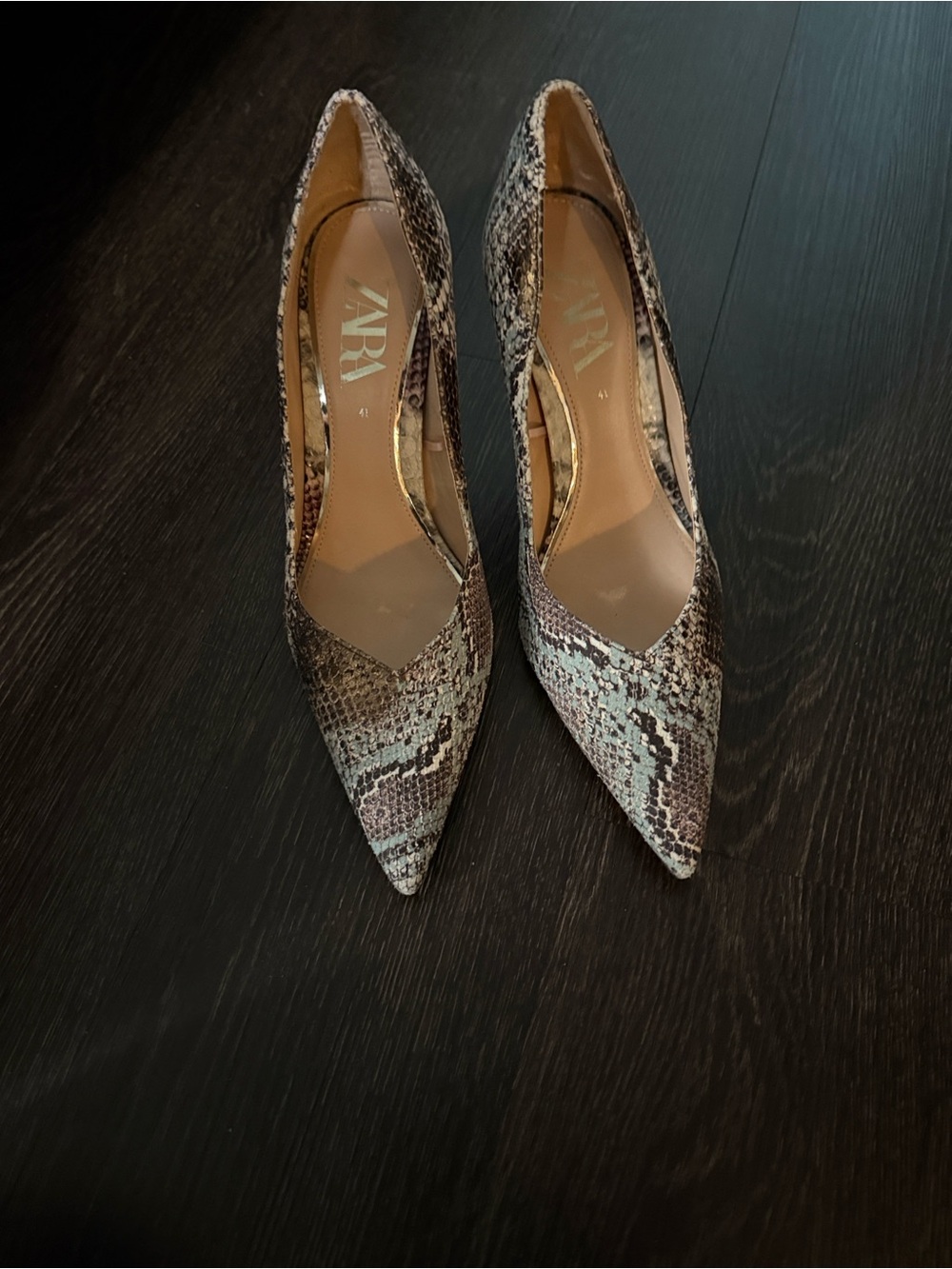 Zara Snake-Print Pointed Toe Pumps in Brown & Cream